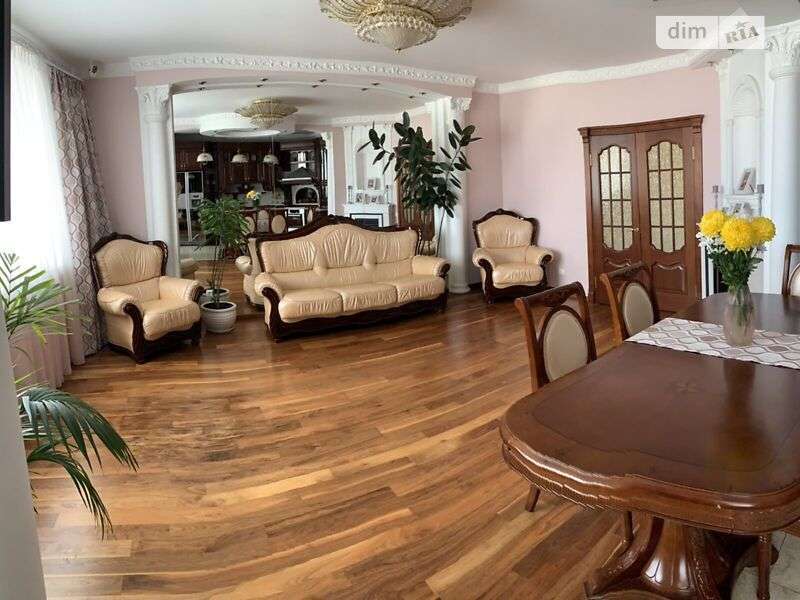 Продажа 3-комнатной квартиры 107 м², Раисы Окипной ул., 10А
