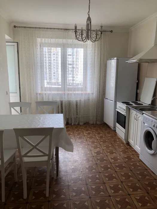 Продажа 2-комнатной квартиры 76 м², Вишняковская ул., 9
