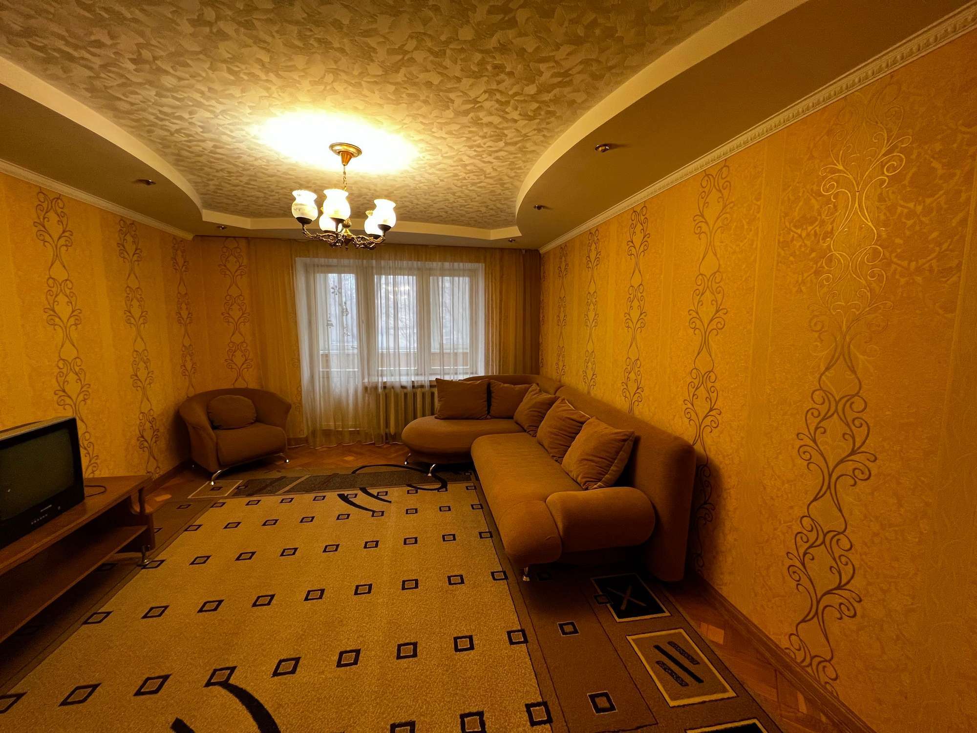 Оренда 3-кімнатної квартири 136 м², Андрія Аболмасова вул.