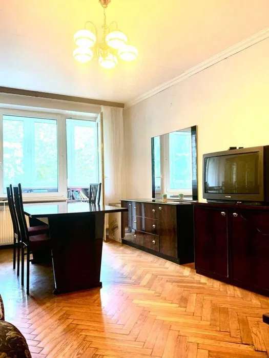 Аренда 3-комнатной квартиры 81 м², Михаила Омельяновича-Павленко ул.