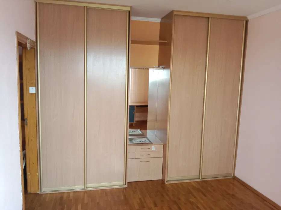 Продаж 3-кімнатної квартири 72 м², Академіка Заболотного вул.