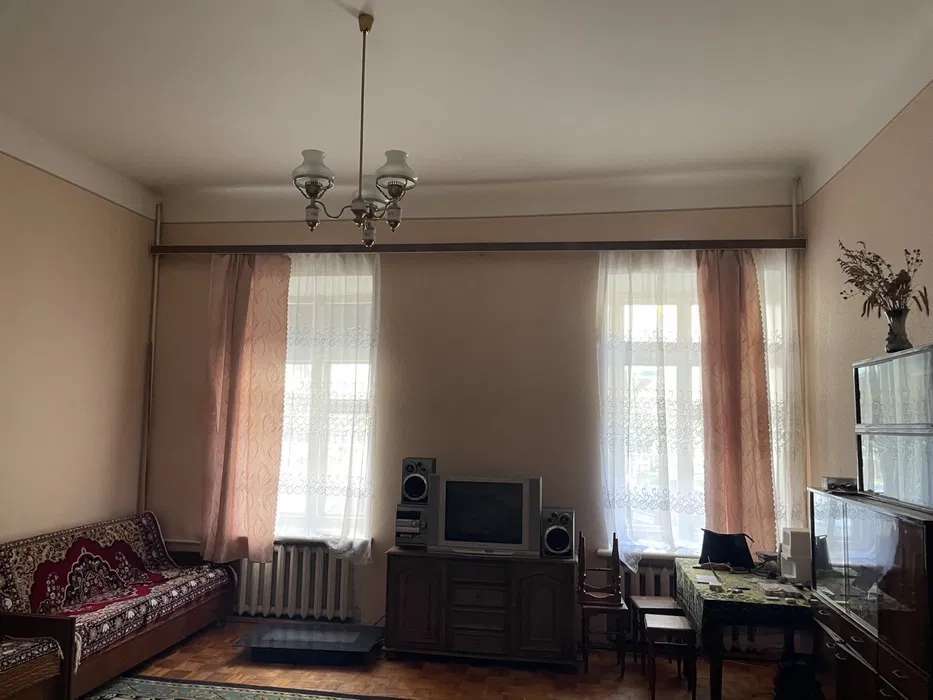 Продажа 3-комнатной квартиры 95 м², Аллы Горской пер., 8