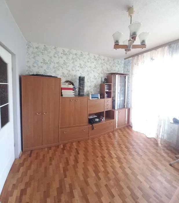Продажа 4-комнатной квартиры 103 м², Ревуцкого ул., 13