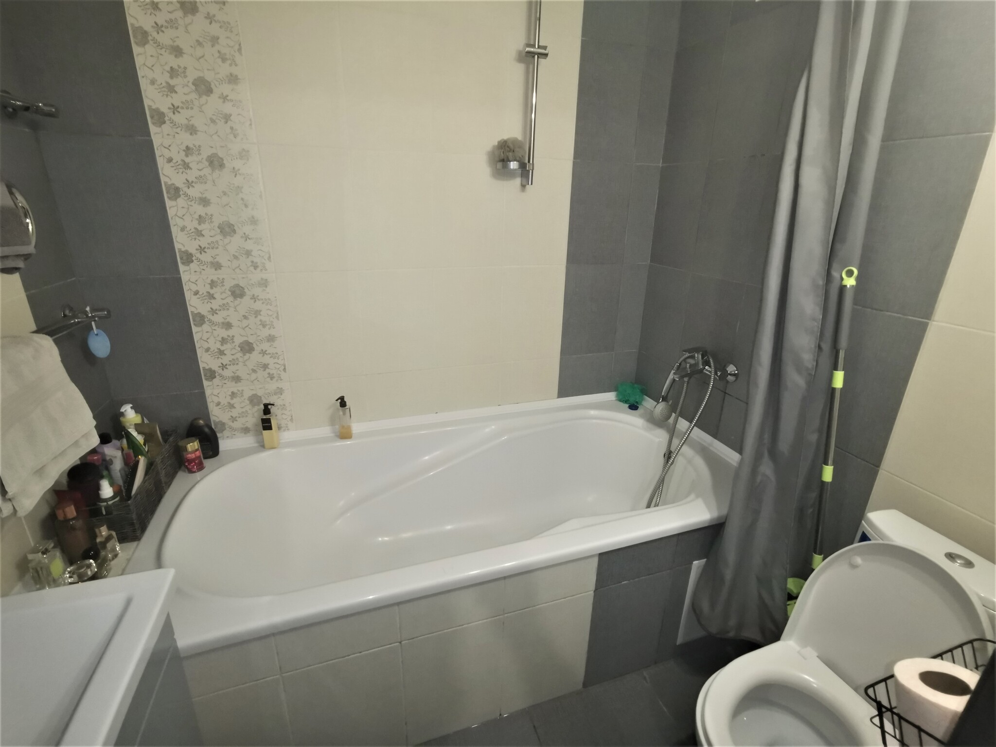 Продажа 2-комнатной квартиры 60 м², Александрийский бул.