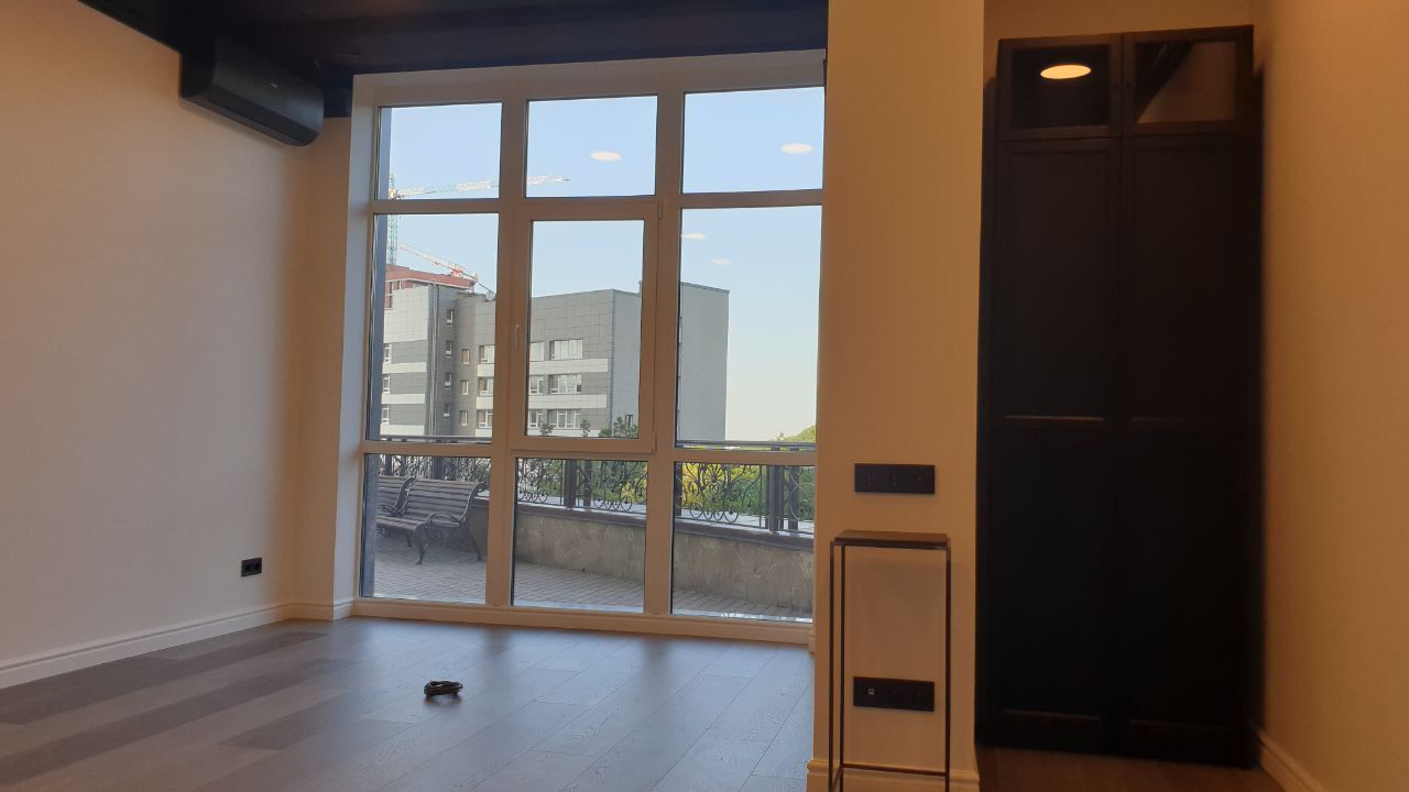 Оренда офісу 190 м², Глибочицька вул., 32А