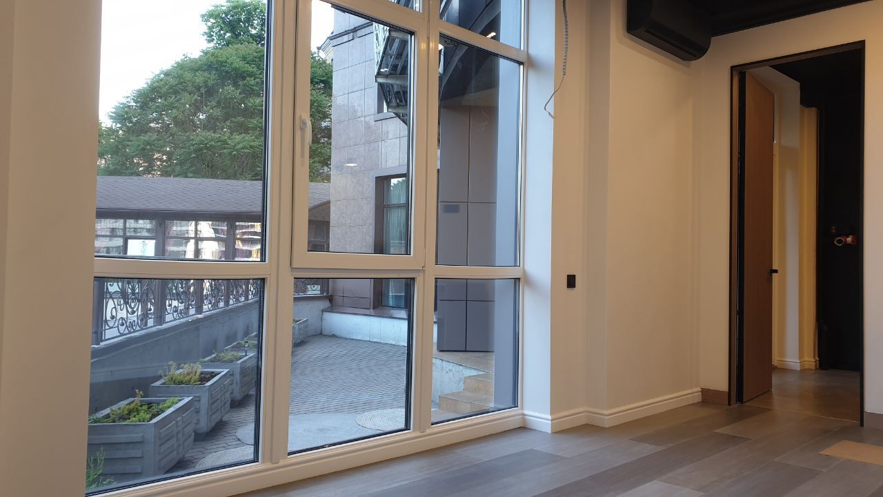 Оренда офісу 190 м², Глибочицька вул., 32А