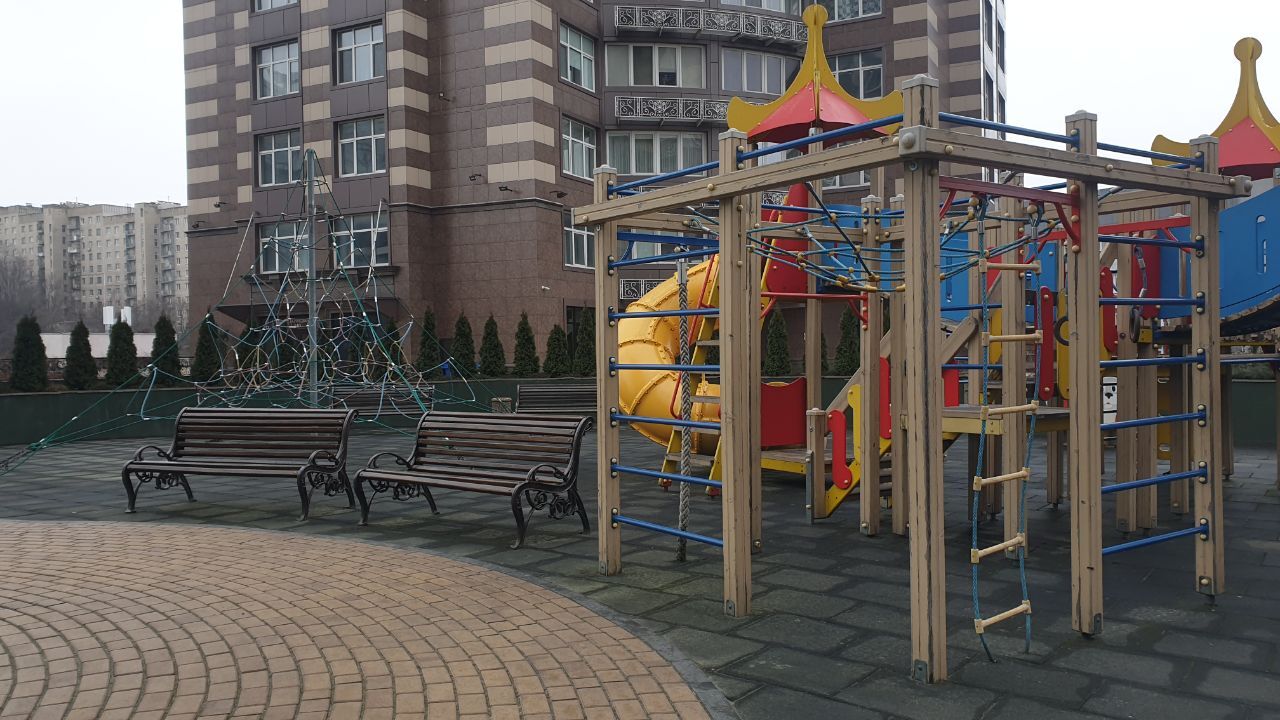 Оренда офісу 190 м², Глибочицька вул., 32А