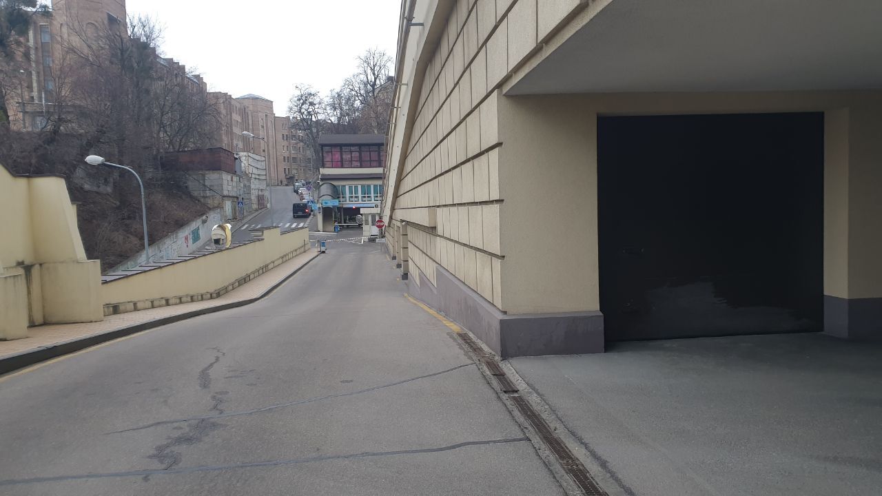 Оренда офісу 190 м², Глибочицька вул., 32А