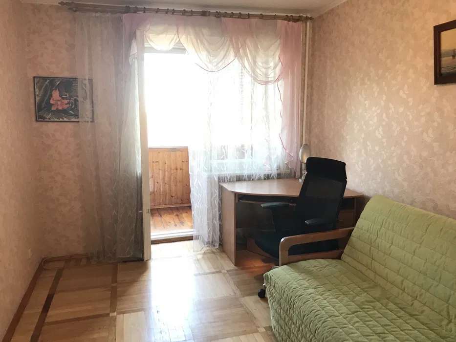 Аренда 3-комнатной квартиры 74 м², Симиренко ул.