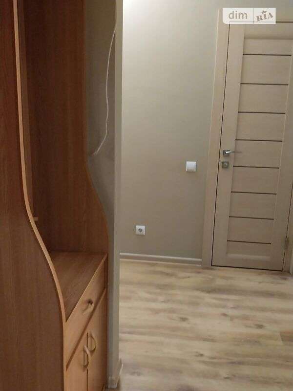 Оренда 2-кімнатної квартири 64 м², Мілославська вул.