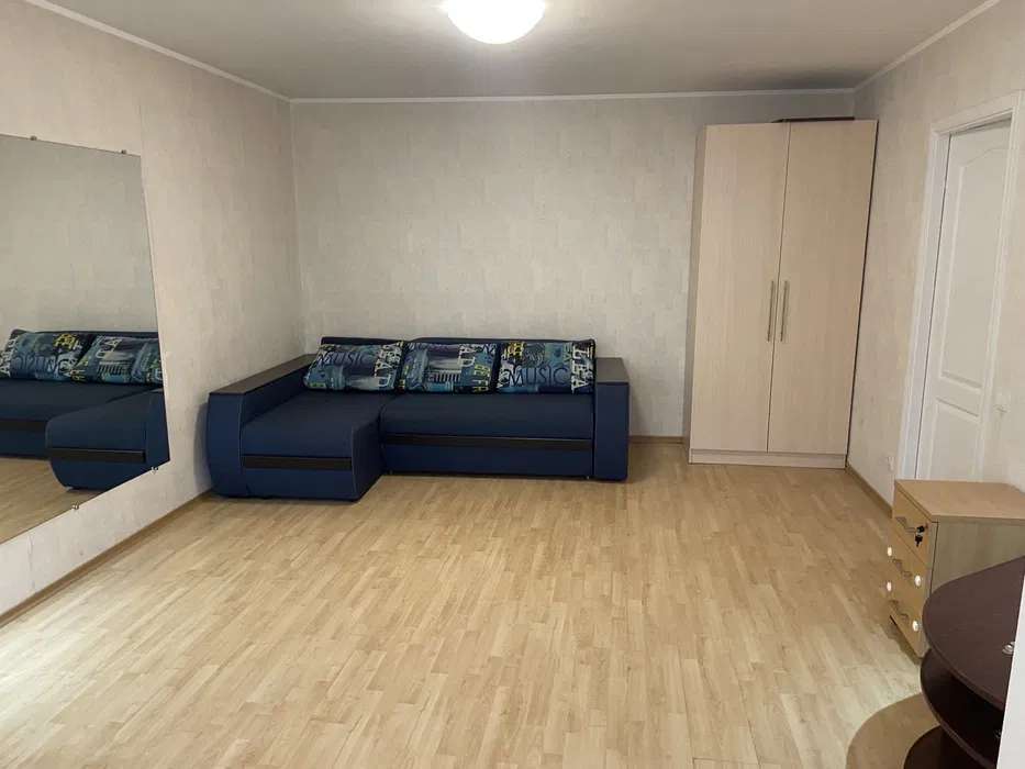 Оренда 2-кімнатної квартири 60 м², Володимира Антоновича вул., 154