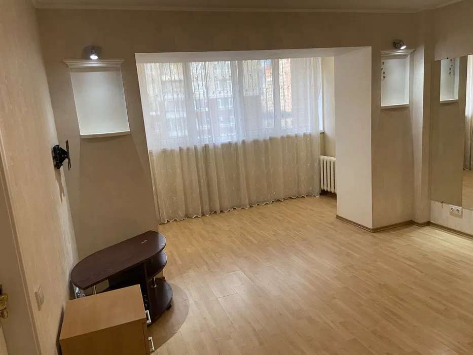 Оренда 2-кімнатної квартири 60 м², Володимира Антоновича вул., 154
