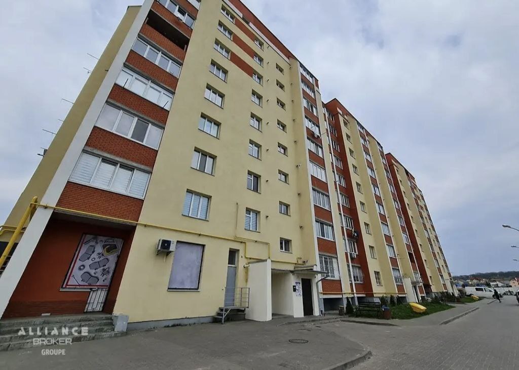 Продаж 2-кімнатної квартири 53.1 м², Вінницька вул.