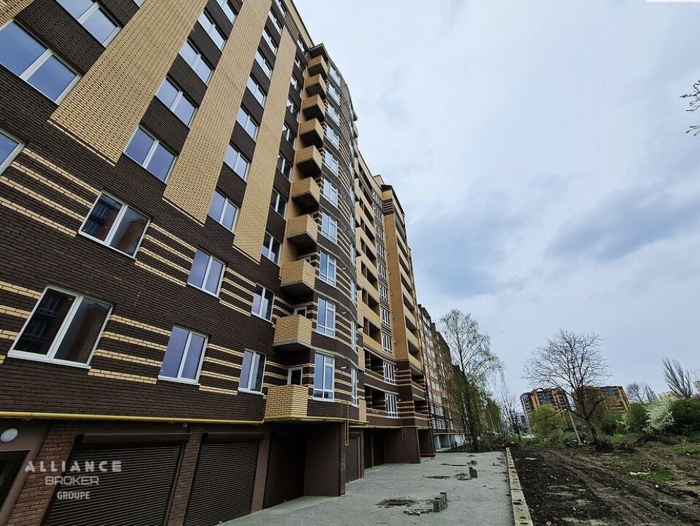 Продаж 2-кімнатної квартири 85.6 м², Старокостянтинівське шосе