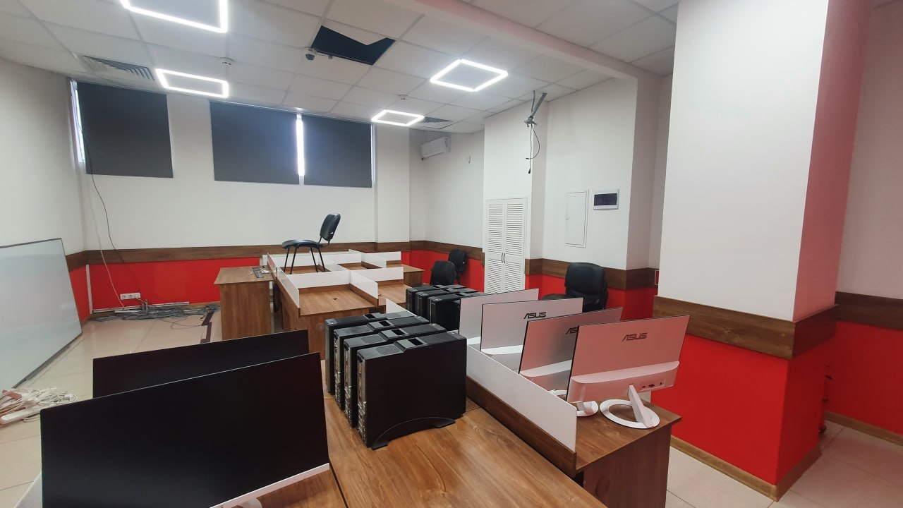 Аренда офиса 368 м², Павла Ниринберга ул., 10