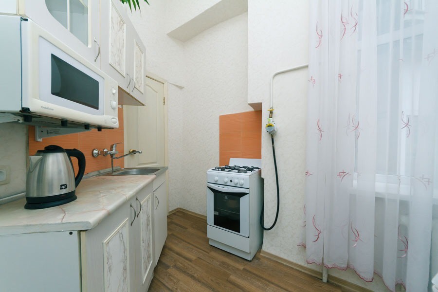 1-комнатная квартира посуточно 43 м², Михайловская ул., 22Б
