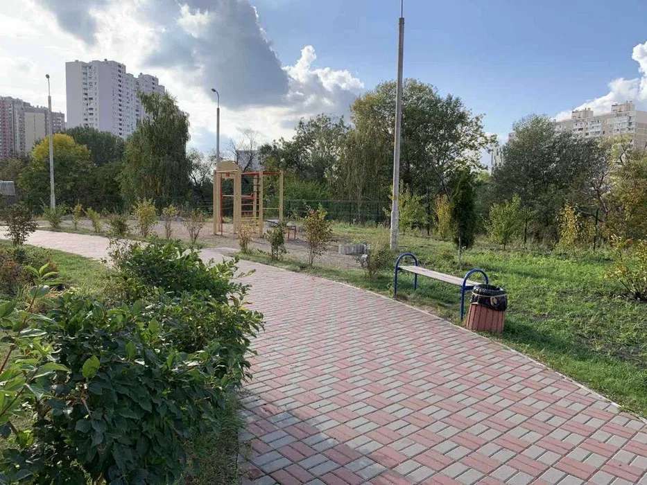 Аренда 1-комнатной квартиры 50 м², Петра Григоренко просп., 12А