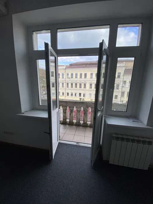 Аренда 2-комнатной квартиры 55 м², Льва Толстого ул., 5А