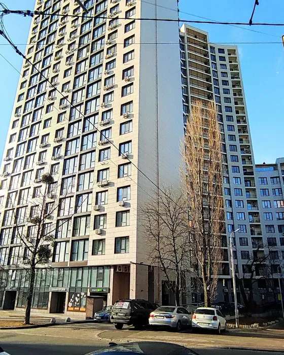 Продажа 2-комнатной квартиры 56 м², Василия Тютюнника ул., 28А