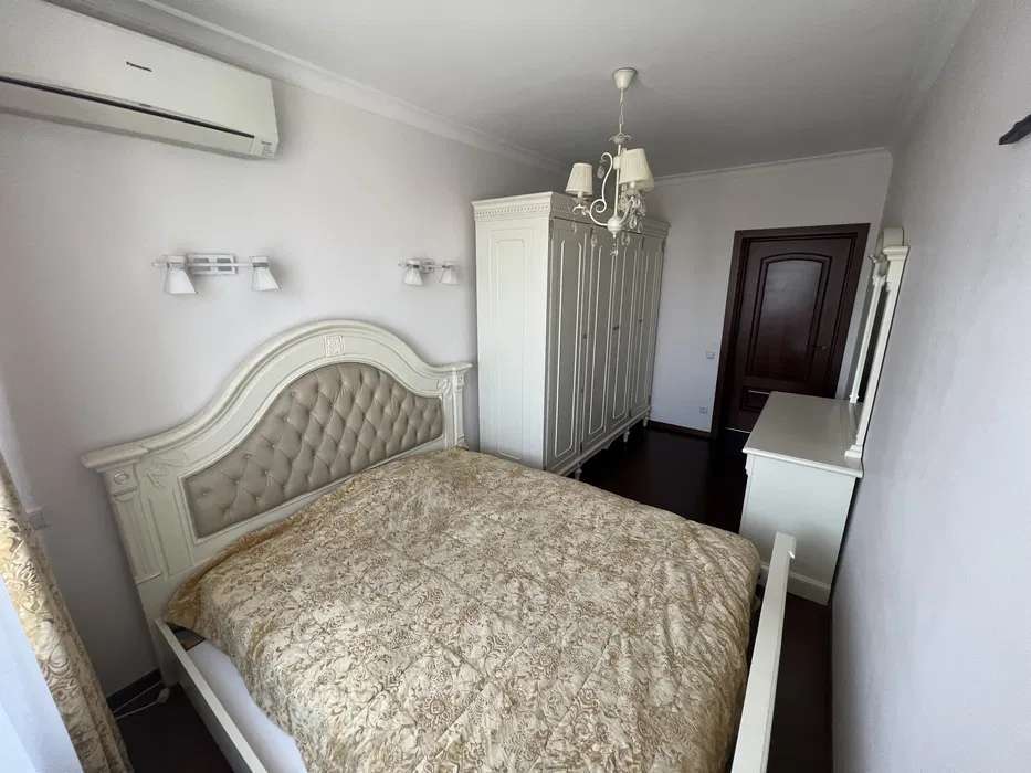 Аренда 2-комнатной квартиры 61 м², Леси Украинки ул.