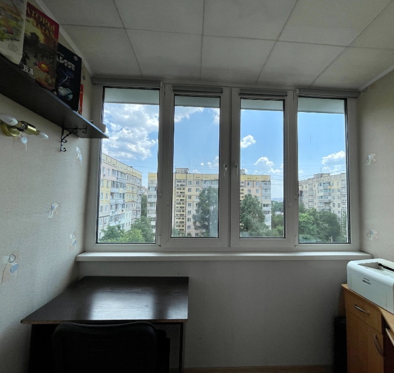 Продаж 3-кімнатної квартири 64 м², Березинська вул., 28