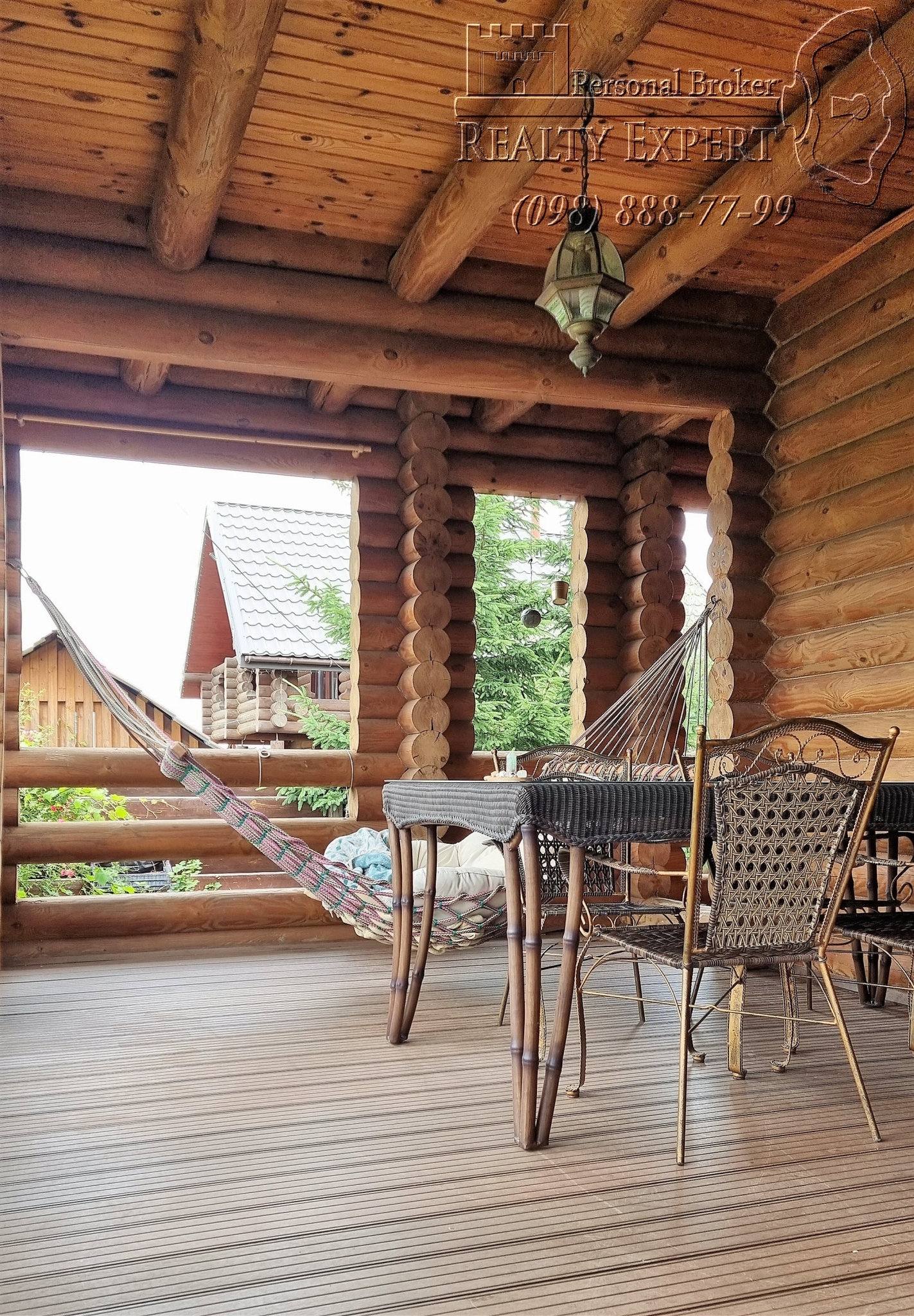 Продаж будинку 250 м²