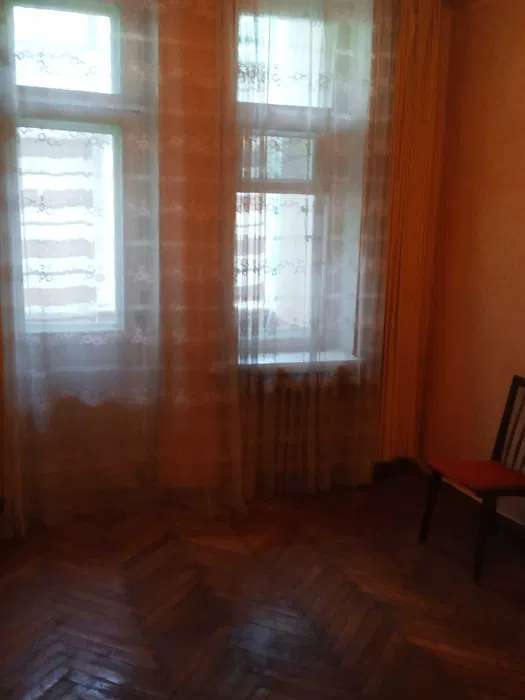 Продажа 3-комнатной квартиры 71 м², Соломенская ул.