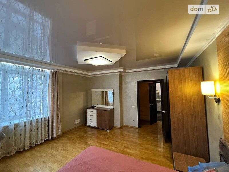 Продаж 1-кімнатної квартири 59 м², Миколи Краснова вул., 17