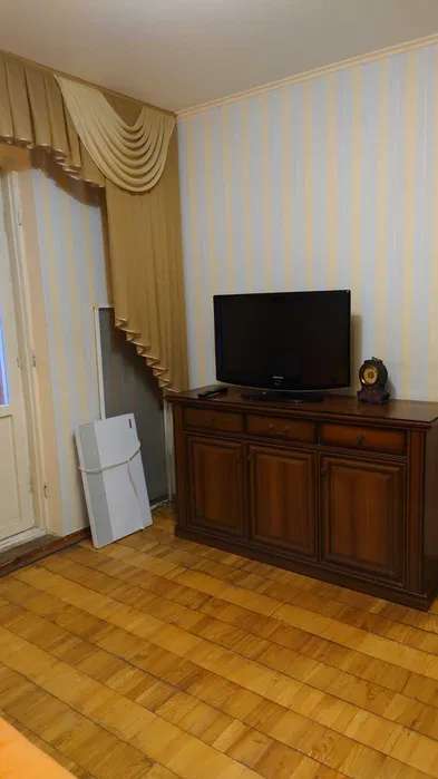 Продажа 2-комнатной квартиры 55 м², Ревуцкого ул., 21