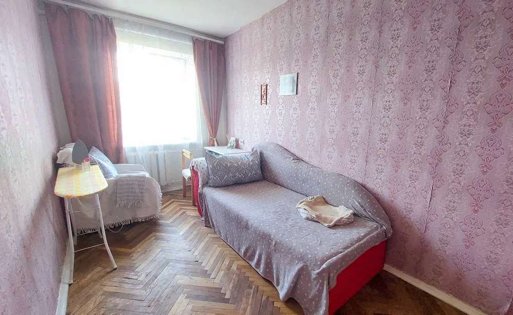 Продажа квартиры со свободной планировкой 84 м², Вышгородская ул.