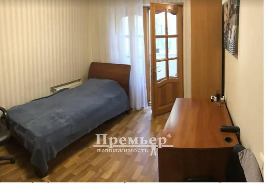 Продаж 5-кімнатної квартири 112 м², Шевченко просп.