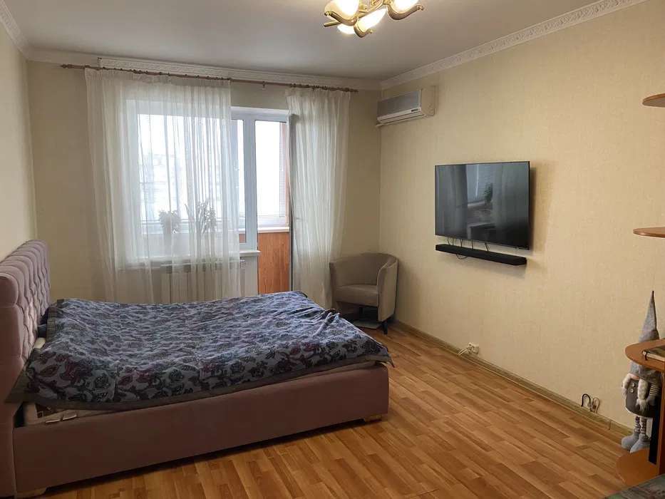 Продажа 2-комнатной квартиры 52 м², Тростянецкая ул., 6
