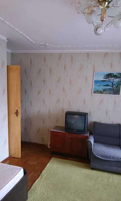 Аренда 3-комнатной квартиры 70 м², Владимира Антоновича ул., 88