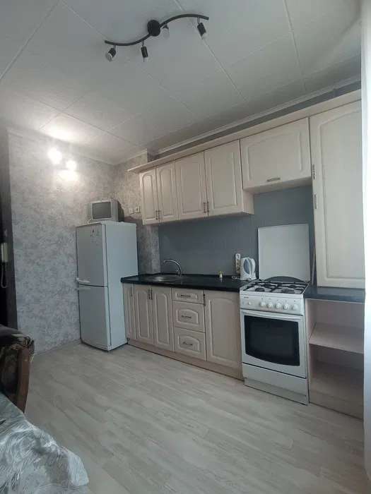 Аренда 3-комнатной квартиры 65 м², Николая Закревского ул., 85