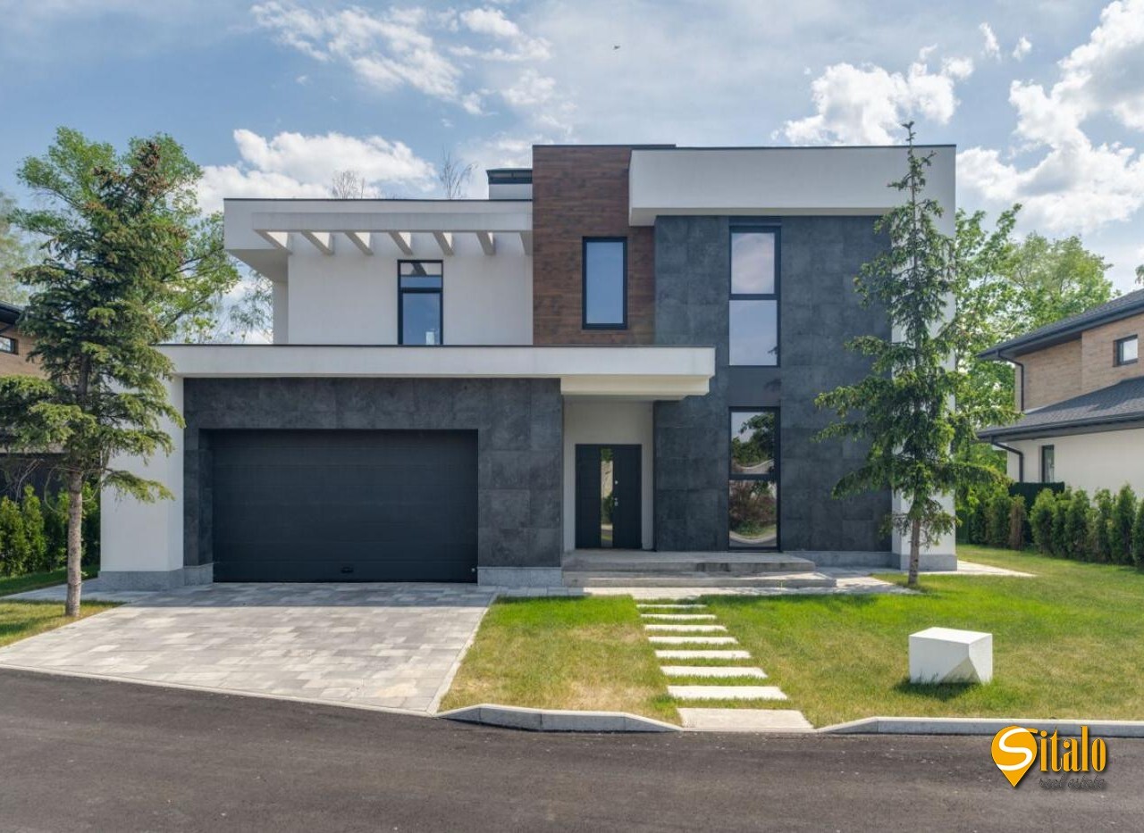 Продажа дома 230 м², 127-я Садовая ул.