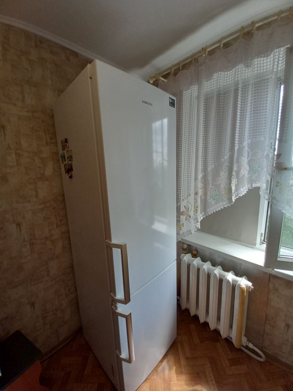 Продаж 2-кімнатної квартири 49 м², Бердянська вул.