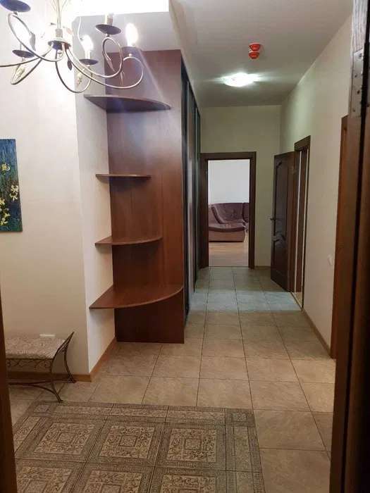 Оренда 3-кімнатної квартири 98 м², Євгена Коновальця вул., 44А