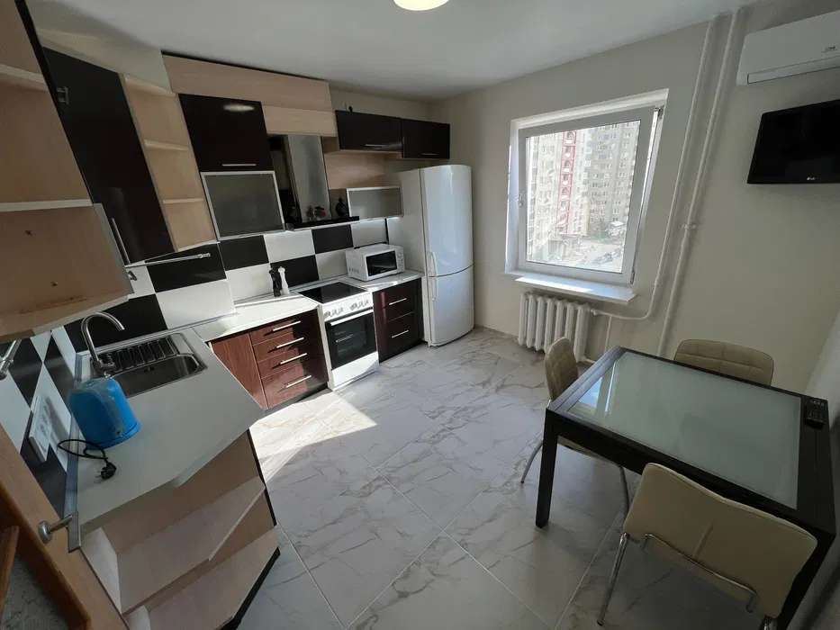 Аренда 2-комнатной квартиры 72 м², Петра Григоренко просп., 18А