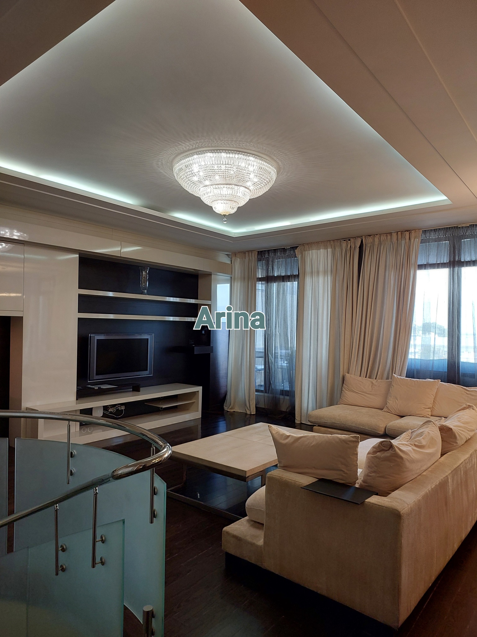 Продажа 3-комнатной квартиры 170 м², Греческая ул., 5