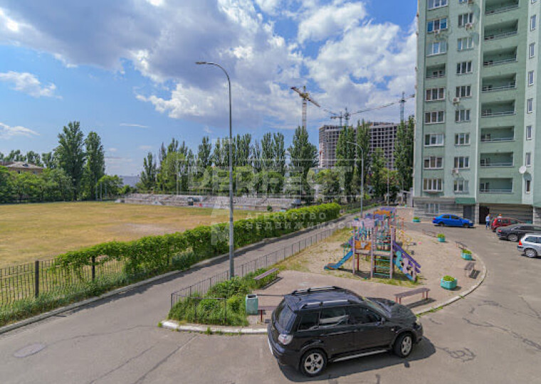 Продажа 2-комнатной квартиры 72 м², Николая Шепелева ул., 5