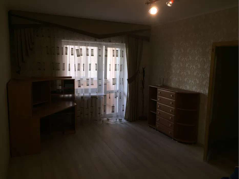 Аренда 1-комнатной квартиры 45 м², Ревуцкого ул., 5