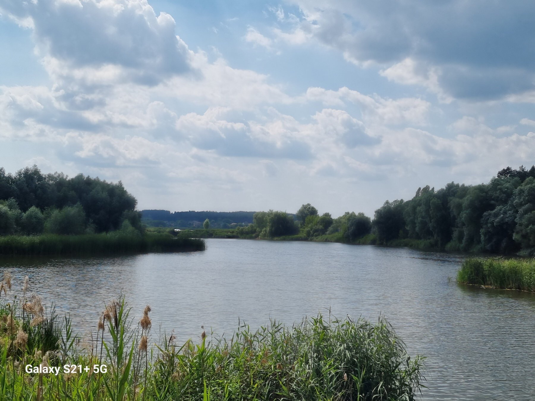 Продаж ділянки під індивідуальне житлове будівництво 25 соток