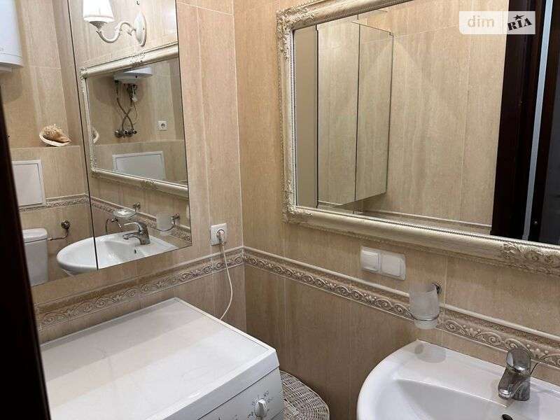 Оренда 3-кімнатної квартири 114 м², Урлівська вул., 11А