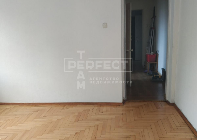 Продаж 2-кімнатної квартири 46 м², Хорива вул., 33