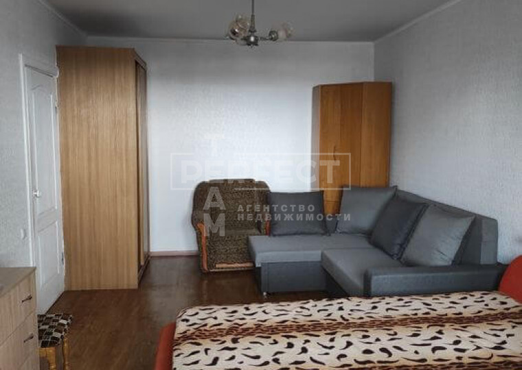 Продаж 1-кімнатної квартири 43 м², Вишняківська вул., 5