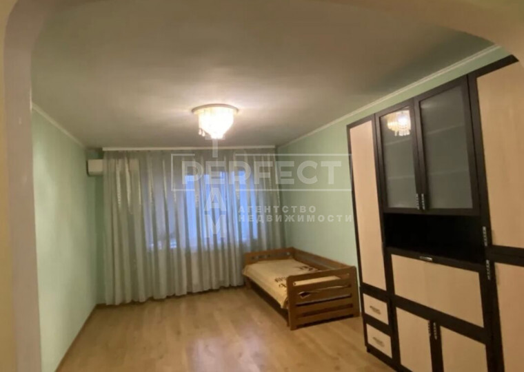 Продажа 3-комнатной квартиры 68 м², Героев Днепра ул., 20А