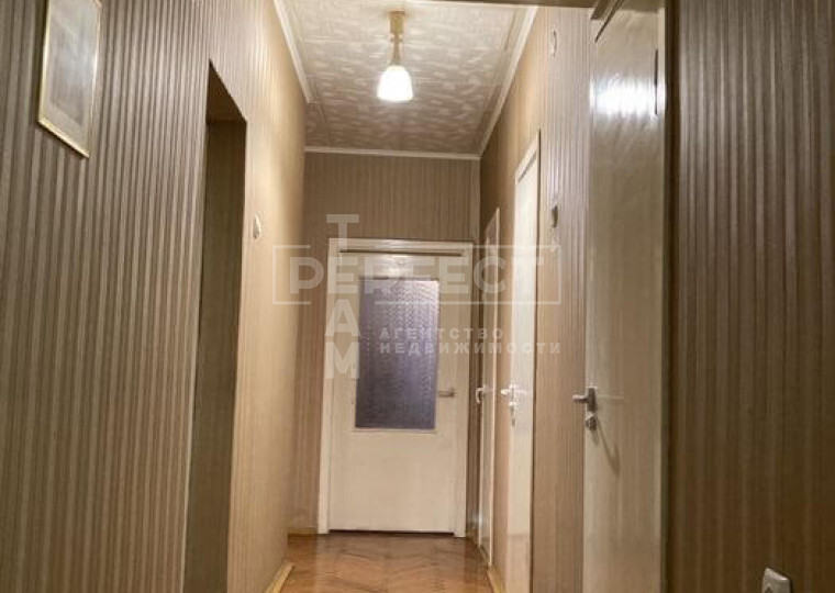 Продаж 3-кімнатної квартири 87 м², Дарницький бул., 1А