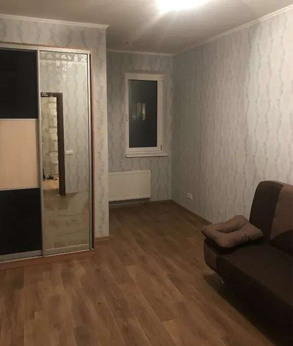 Продаж 3-кімнатної квартири 90 м², Юрія Пасхаліна вул., 17