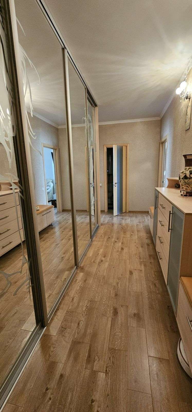 Продаж 1-кімнатної квартири 56 м², Степана Ковніра вул., Рудницкого ул., 3а