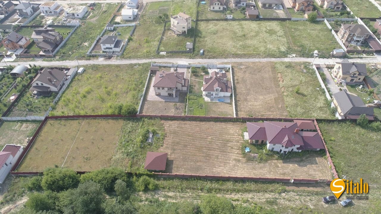 Продаж будинку 254 м²